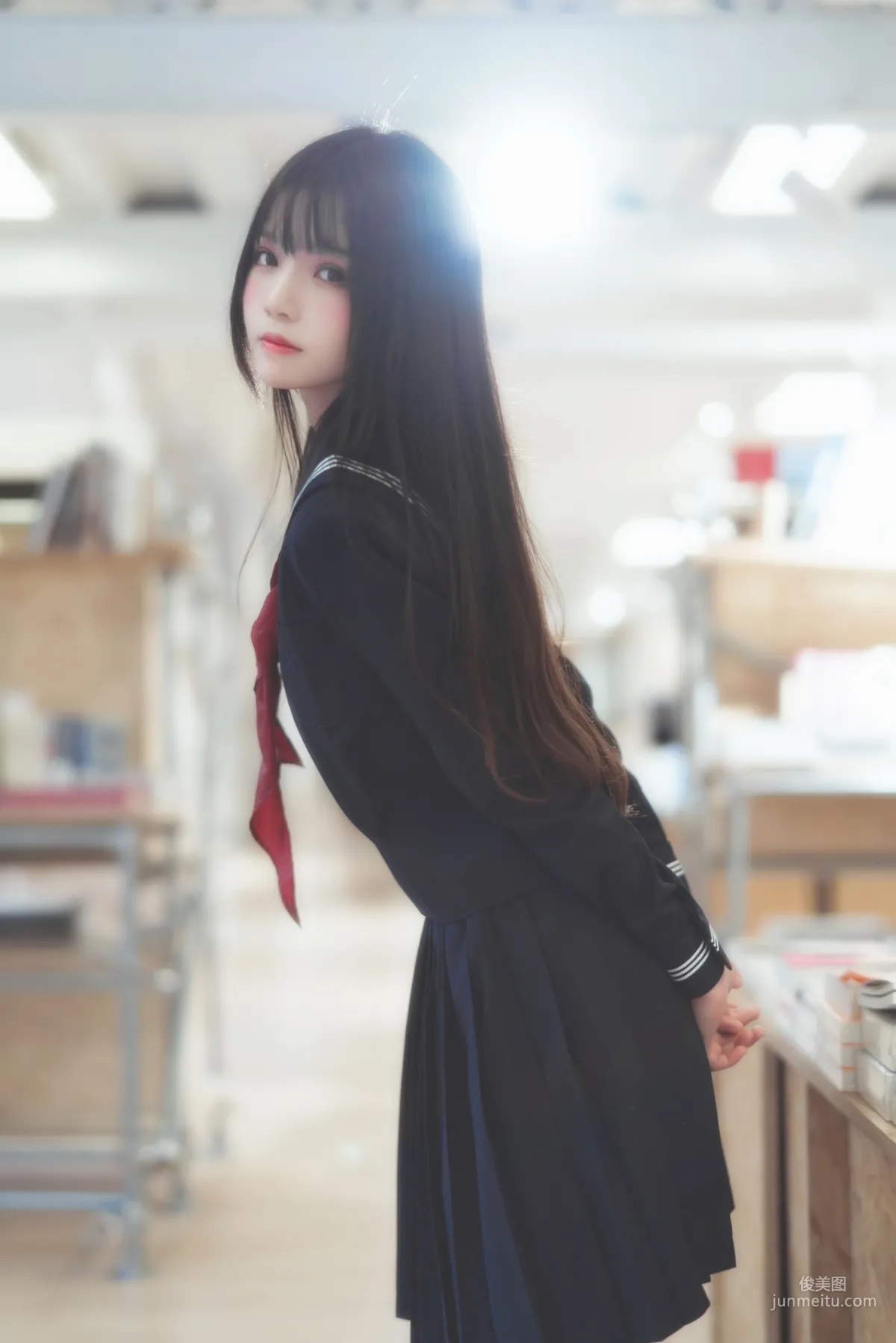 桜桃喵《(小少女)黑色水手服》 [蘿莉COS] 寫真集 47