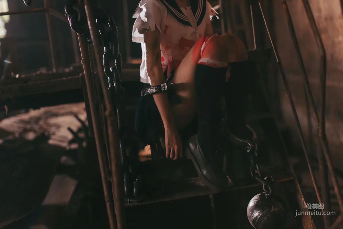 疯猫ss《被囚禁的少女》 [萝莉COS] 写真集33