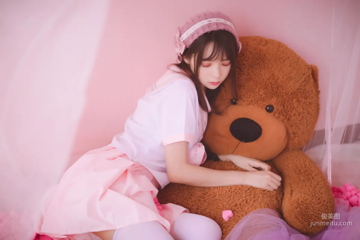 瘋貓ss《絲襪狂想曲(粉)》 [蘿莉COS] 寫真集 10