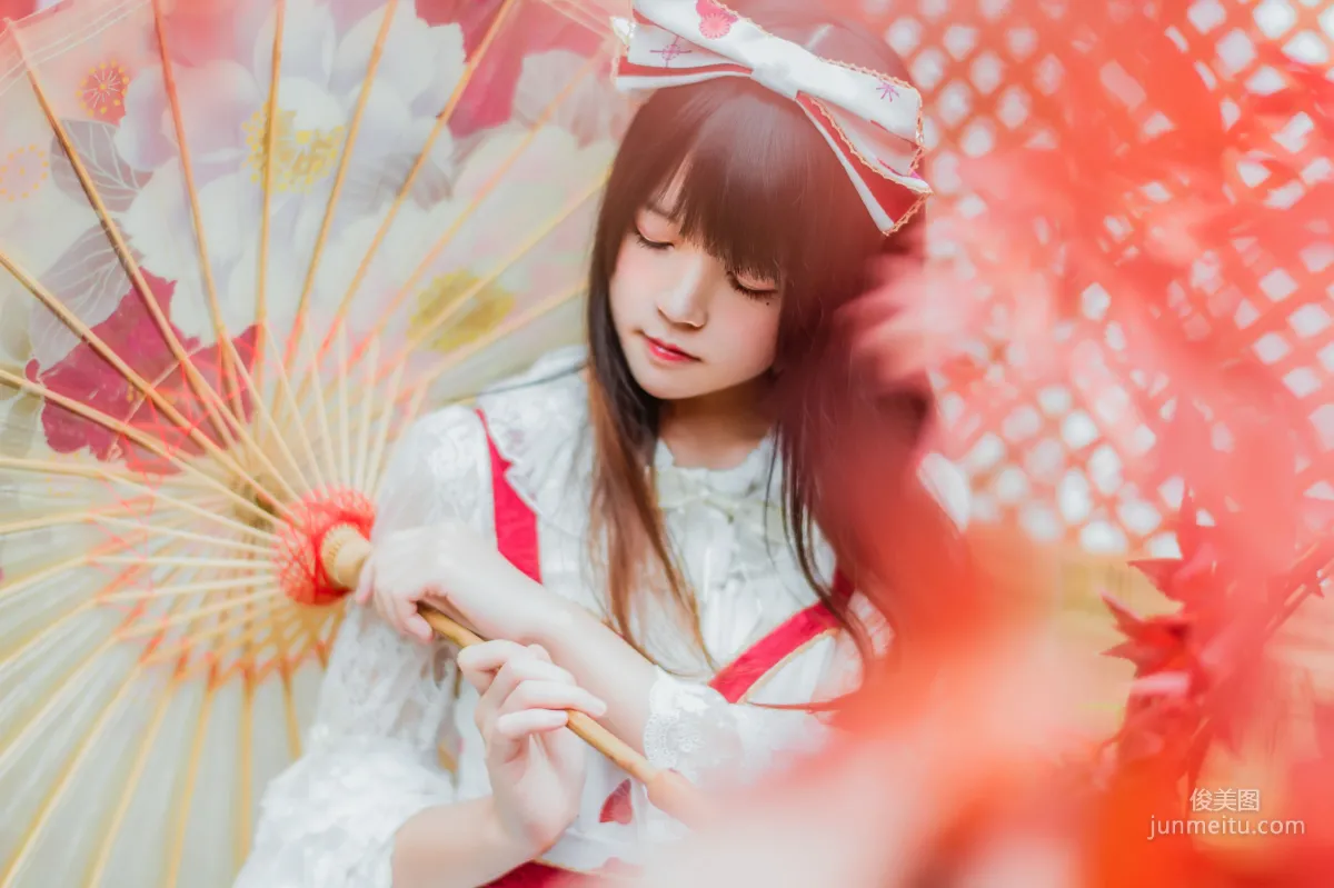 桜桃喵《和風lolita》 [蘿莉COS] 寫真集 22