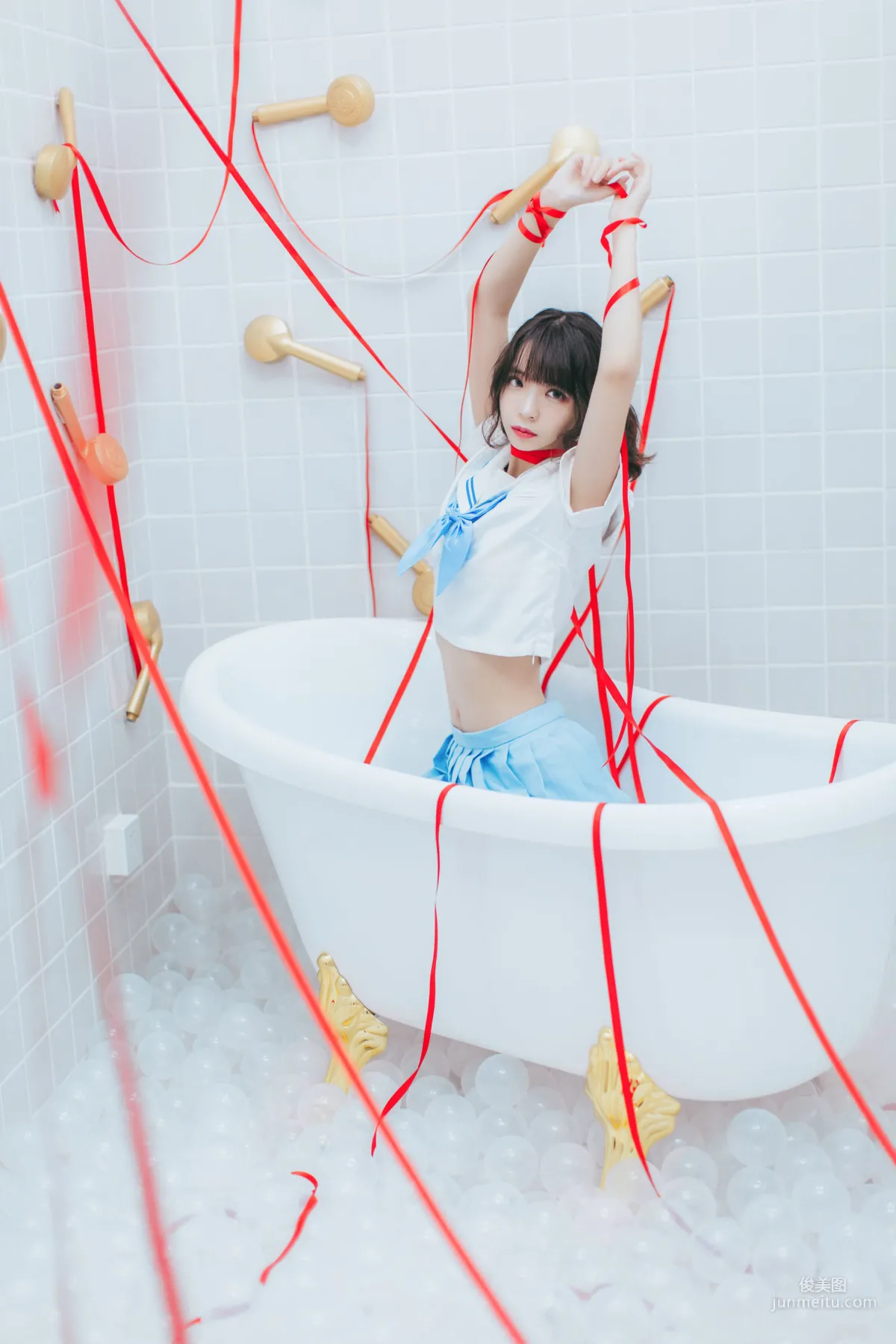瘋貓ss《睡衣與浴室的水手服》 [蘿莉COS] 寫真集 30