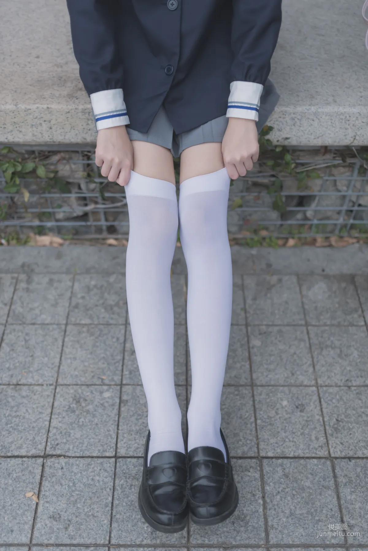[风之领域] NO.021 学妹户外黑丝1 写真集50