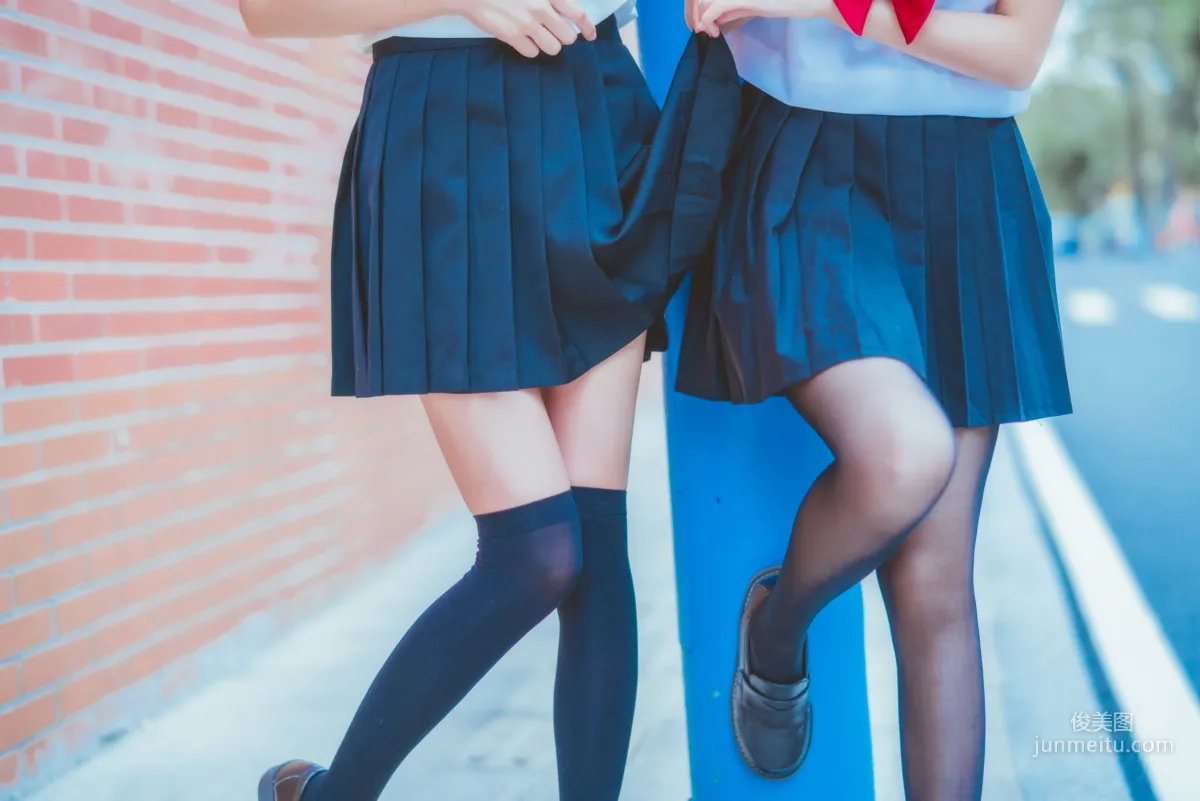桜桃喵&疯猫ss 《JK百合2》 [萝莉COS] 写真集5