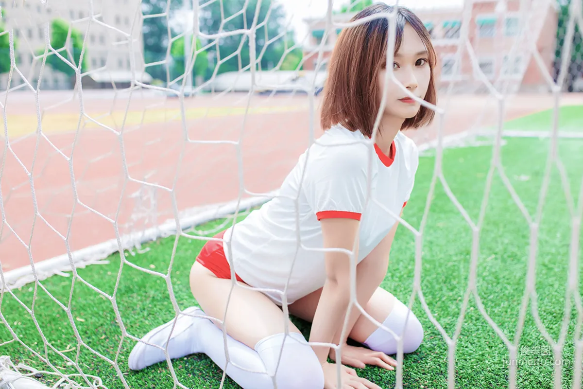 [風之領域] NO.132 體操服少女的過膝白絲 寫真集 39