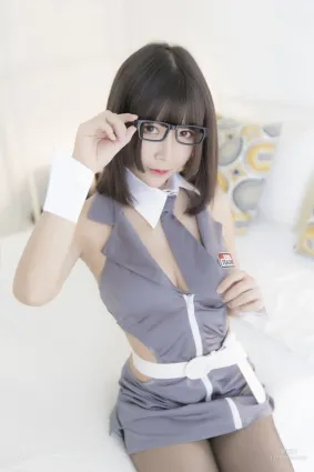 [風之領域] NO.122 情趣制服眼鏡妹 寫真集