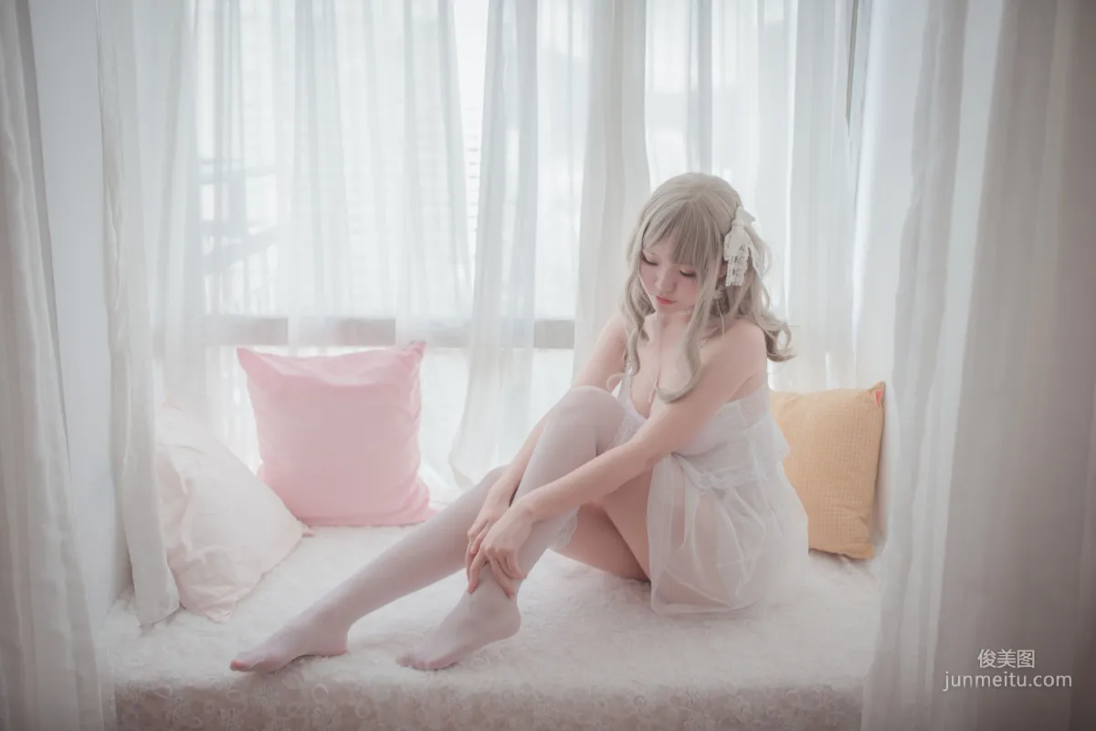 Yoko宅夏《白色絲質連衣裙》 [蘿莉COS] 寫真集 6