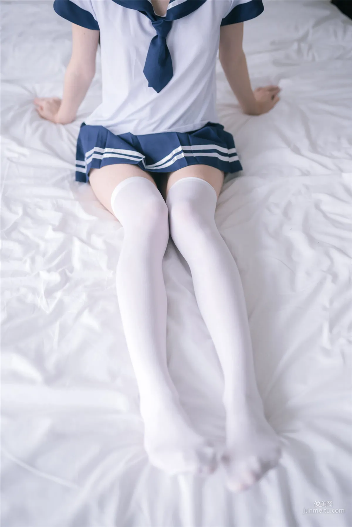 [风之领域] NO.084 白丝水手服 写真集1