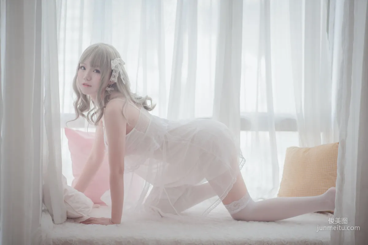 Yoko宅夏《白色絲質連衣裙》 [蘿莉COS] 寫真集 19