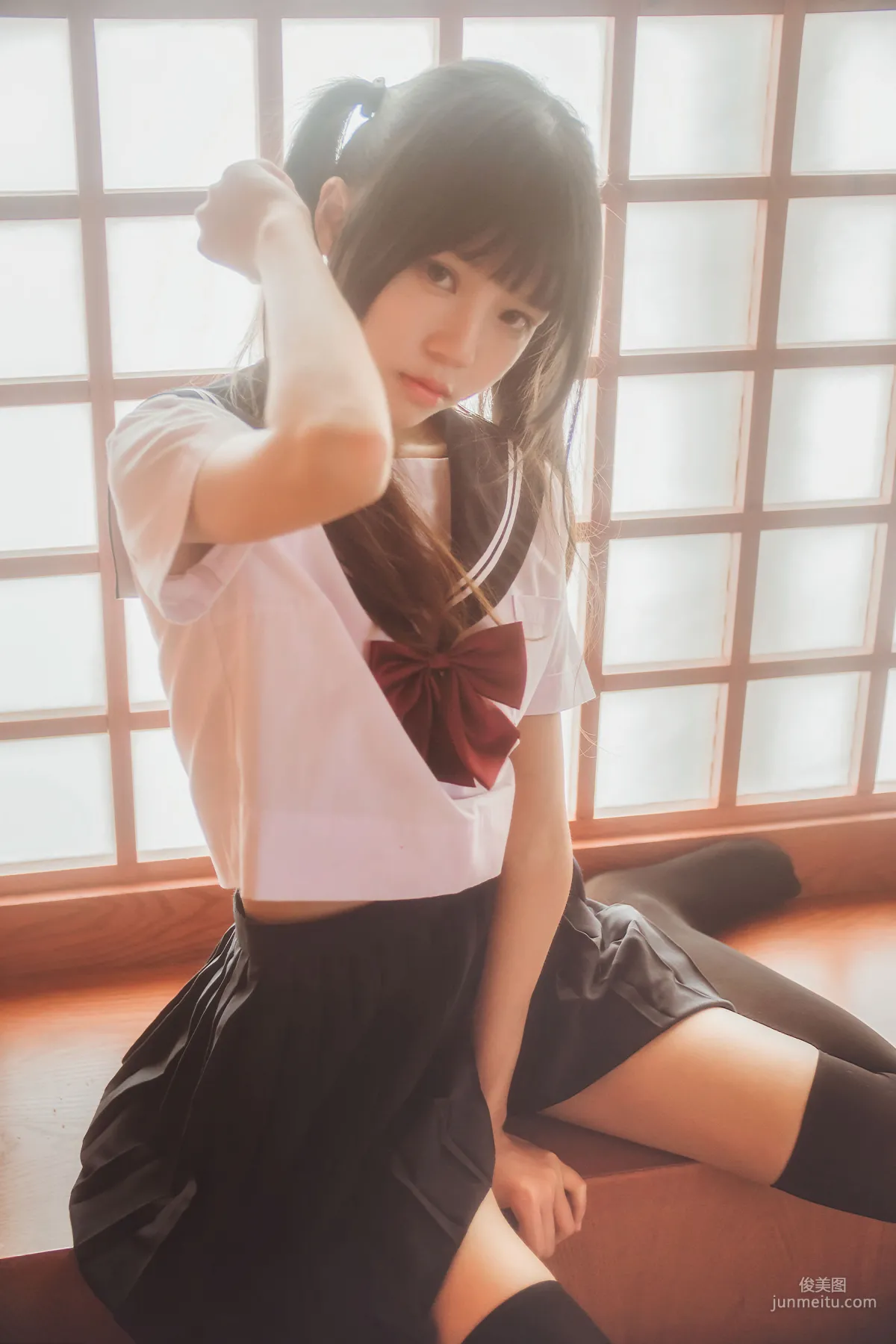 桜桃喵《小背心換水手服》 [蘿莉COS] 寫真集 48