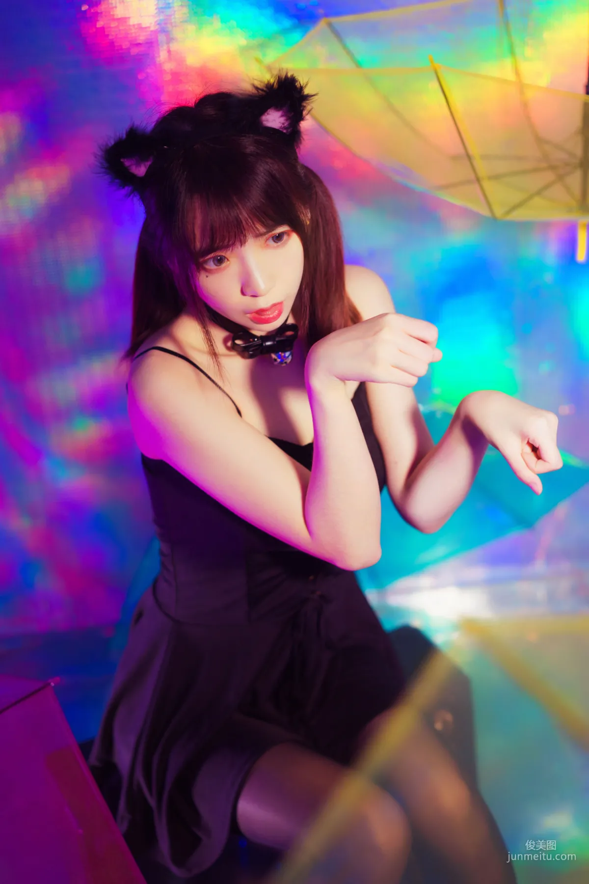 瘋貓ss《絲襪狂想曲(光)》 [蘿莉COS] 寫真集 20