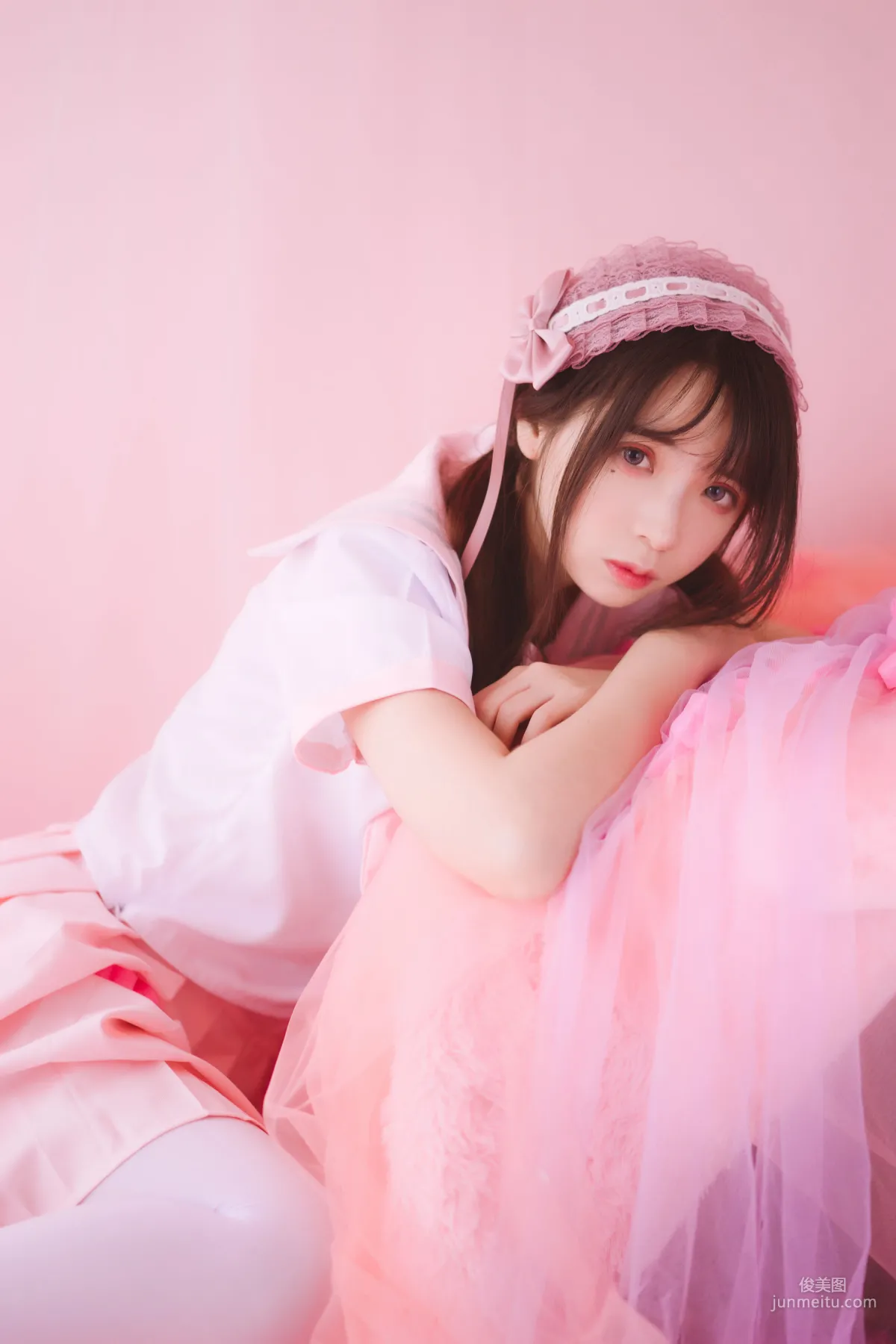 瘋貓ss《絲襪狂想曲(粉)》 [蘿莉COS] 寫真集 19