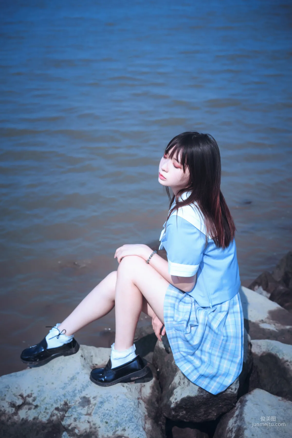 瘋貓ss《一起去海鷗島吧》 [蘿莉COS] 寫真集 17