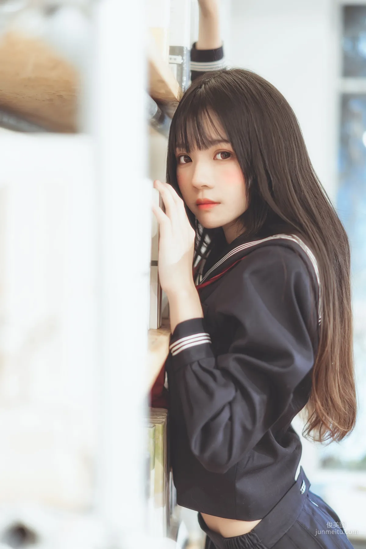 桜桃喵《(小少女)黑色水手服》 [蘿莉COS] 寫真集 46