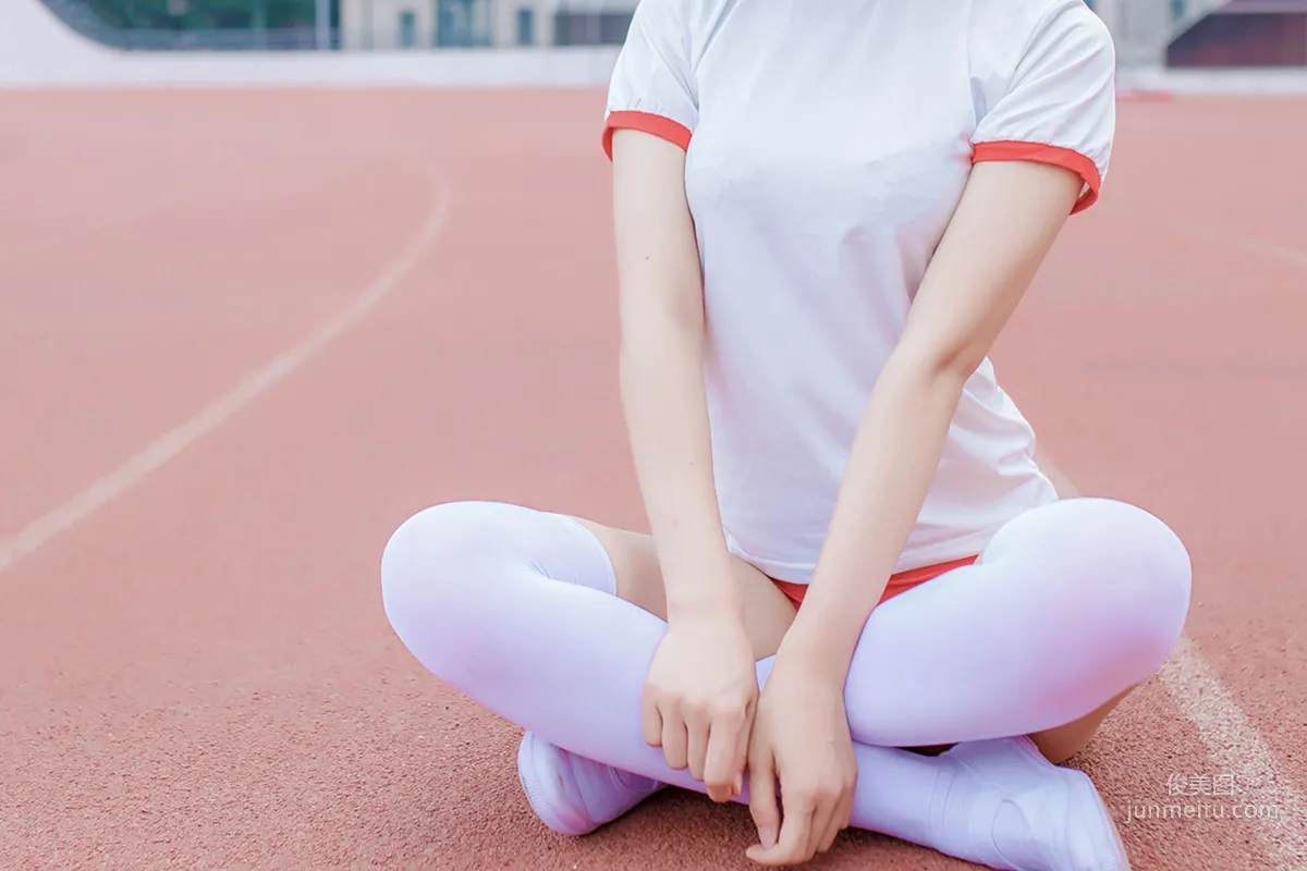 [風之領域] NO.132 體操服少女的過膝白絲 寫真集 25