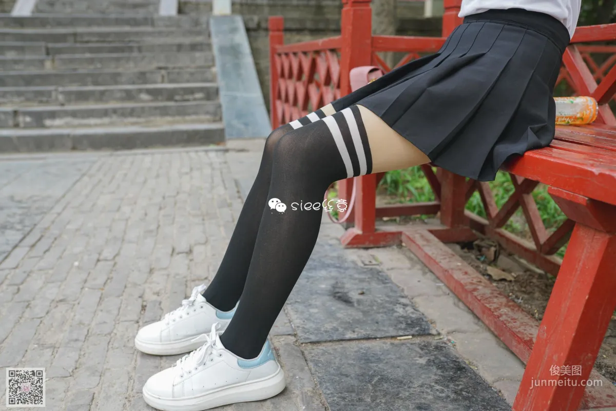 [絲意SIEE] No.303 小羽 《路上的風景》 寫真集 34