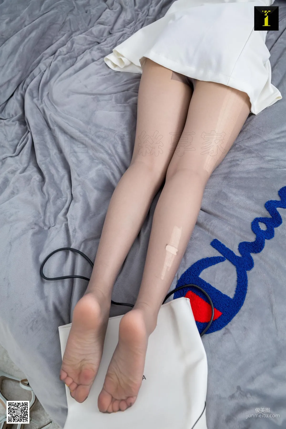 模特可樂《令人驚豔的美甲》 [異思趣向IESS] 絲足美腿寫真集 59