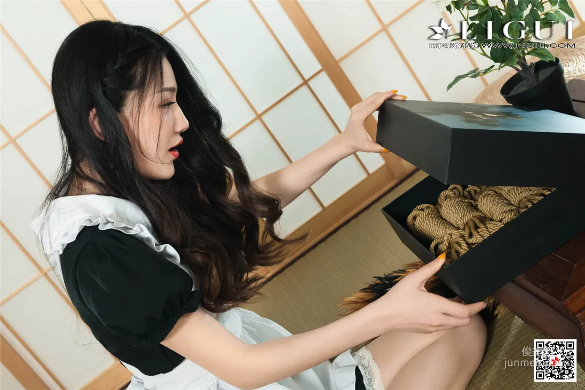 腿模甜甜《女仆繩藝絲足》 [麗櫃美束Ligui] 寫真集 19