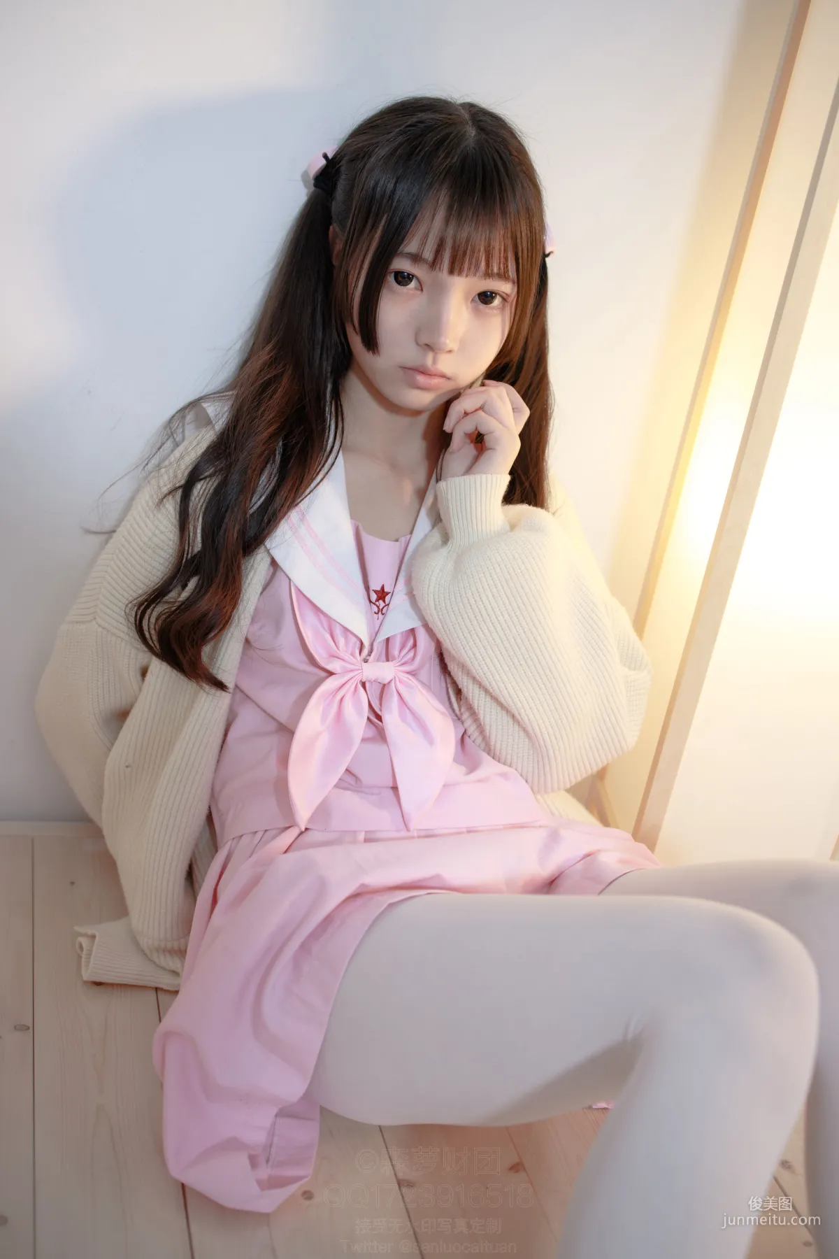 《萝莉白丝80D》 [森萝财团] X-059 写真集47
