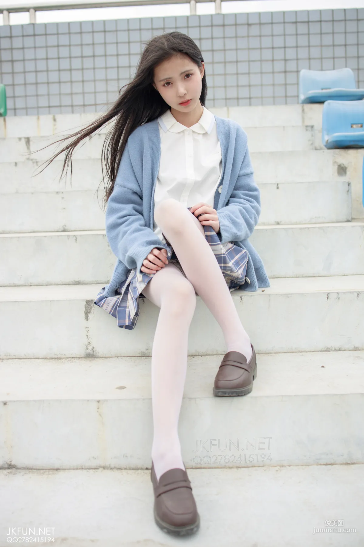 甜米《春游》 [森萝财团] JKFUN-003 萝莉丝袜写真集56