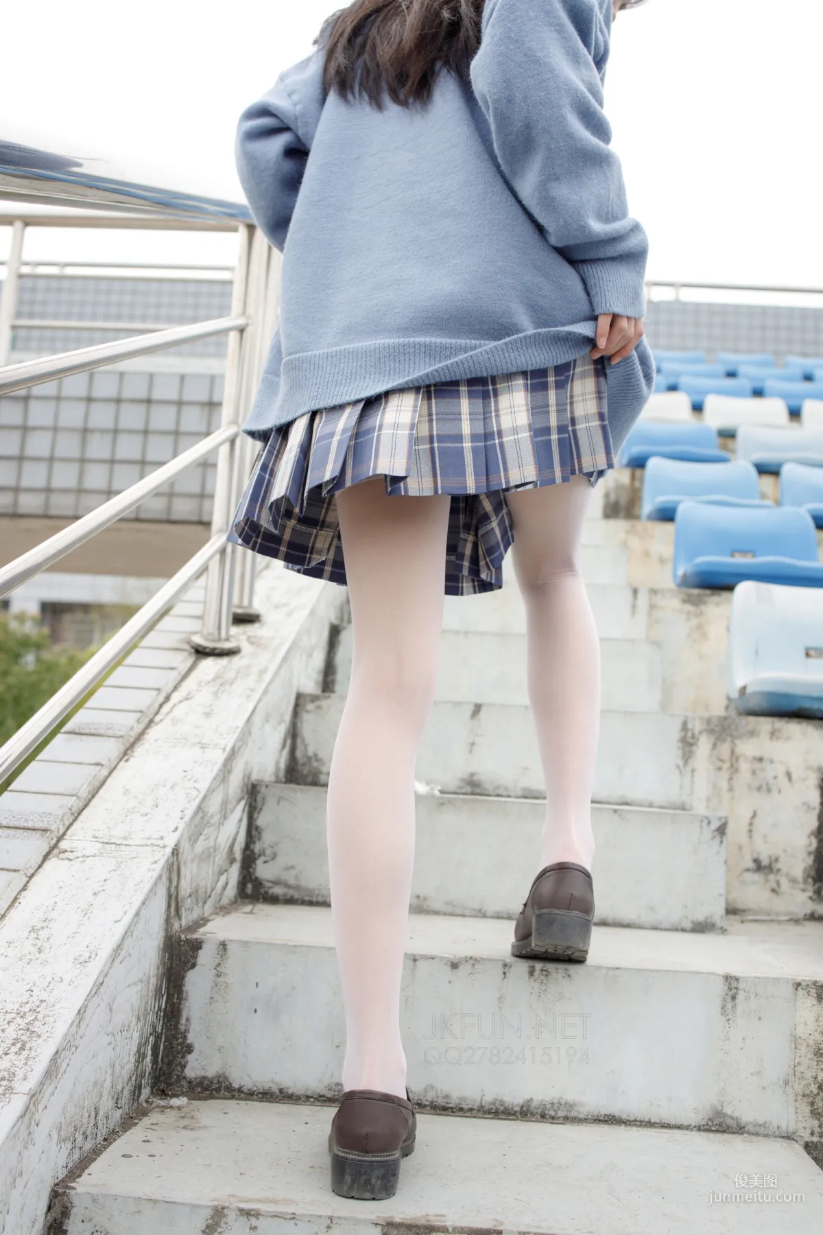 甜米《春游》 [森萝财团] JKFUN-003 萝莉丝袜写真集20