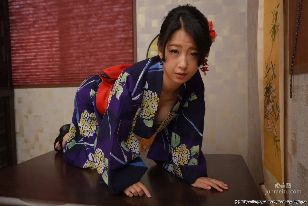 [Digi-Gra] Satomi Suzuki 鈴木裡美/鈴木さとみ Photoset 03 寫真集 32