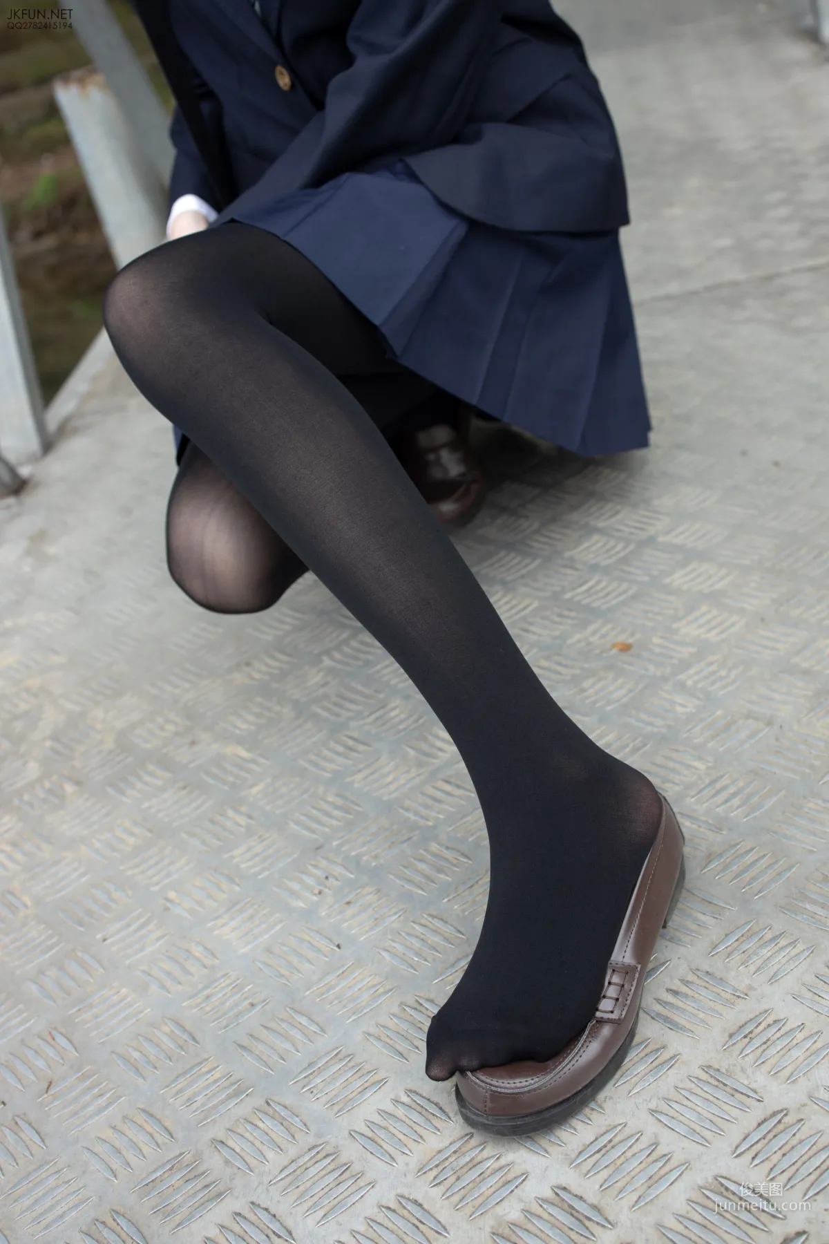Aika《日系黑丝》 [森萝财团] JKFUN-006 写真集8