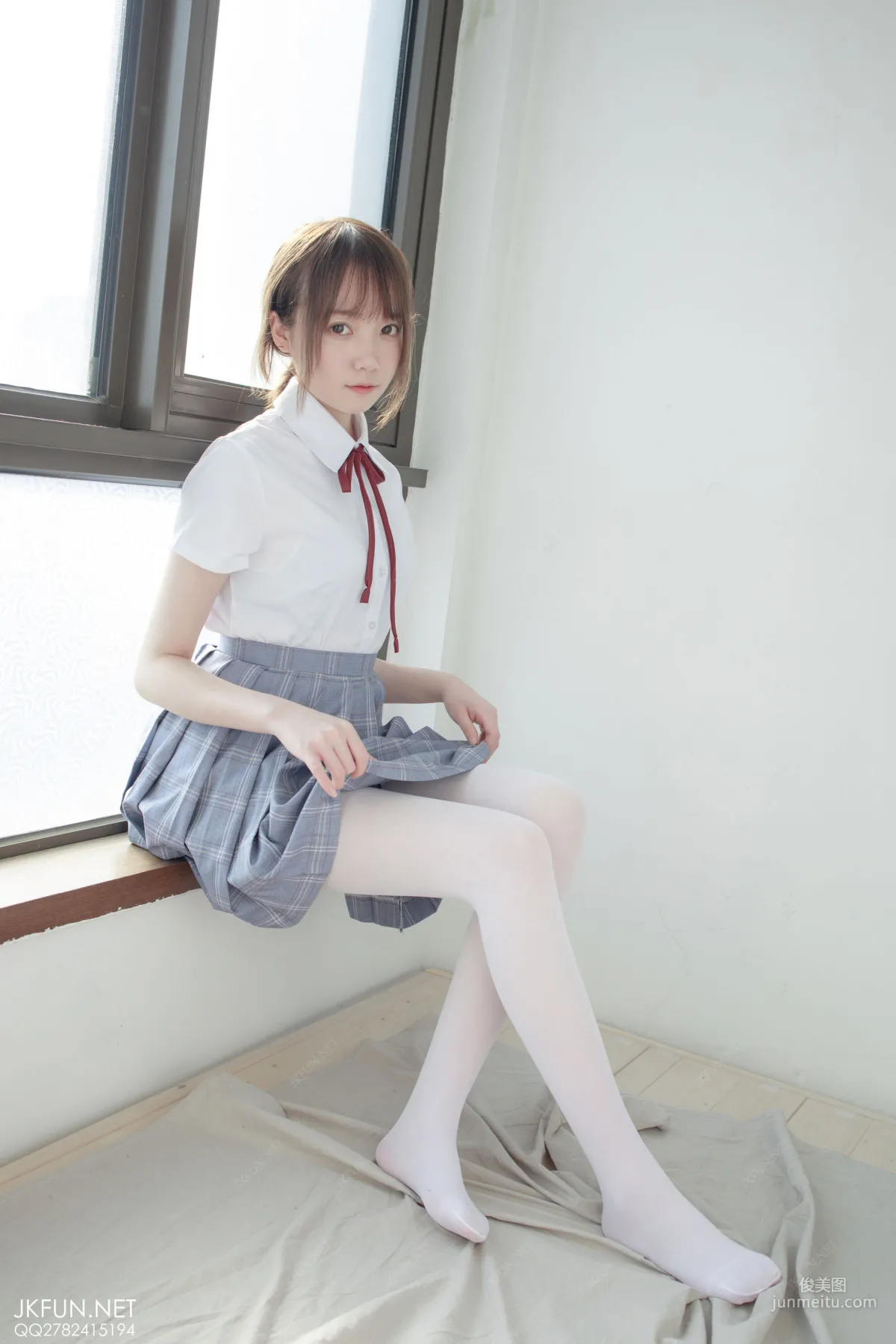 Aika《可爱学妹丝足》 [森萝财团] JKFUN-002 写真集221