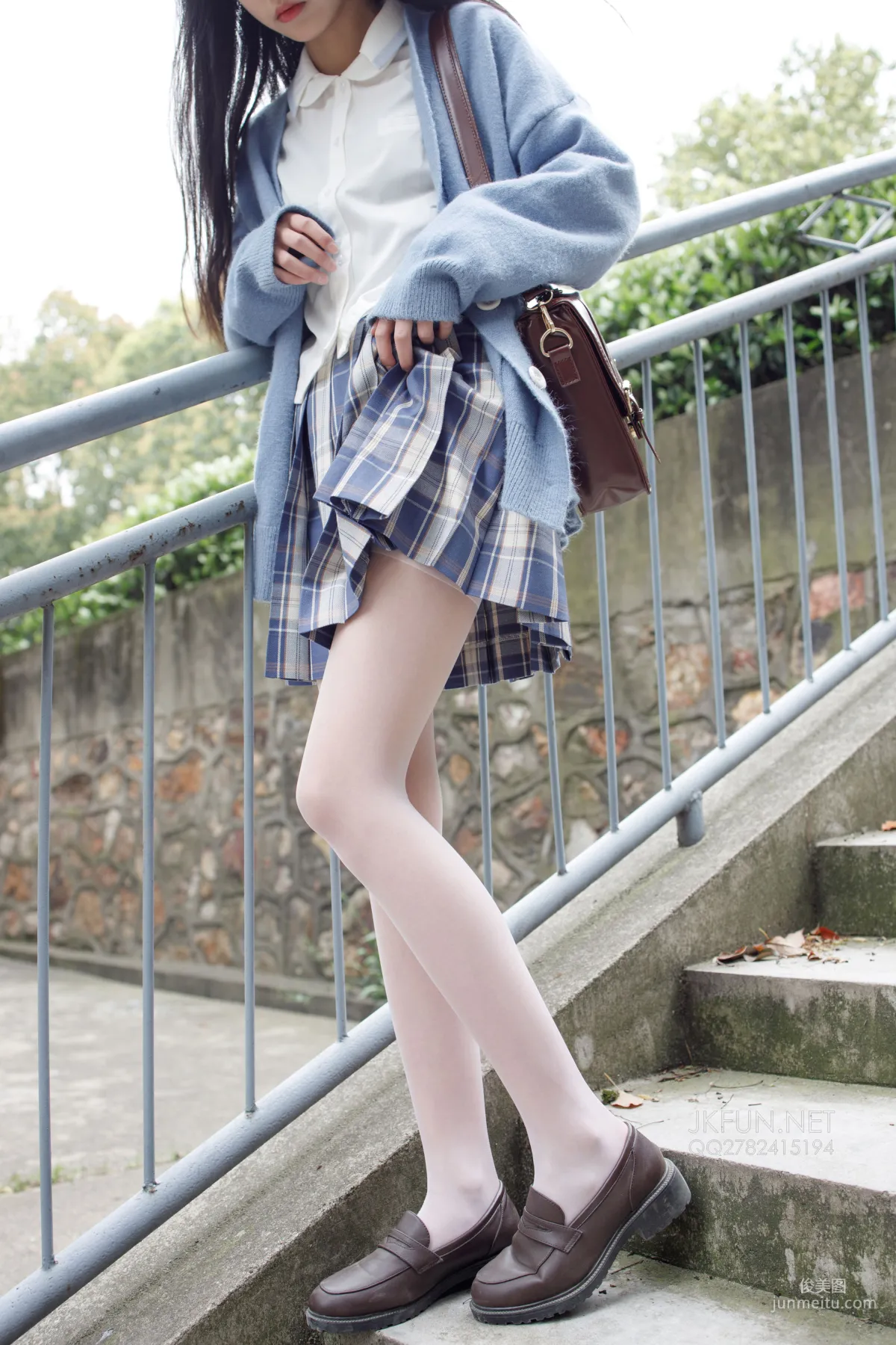 甜米《春游》 [森萝财团] JKFUN-003 萝莉丝袜写真集7