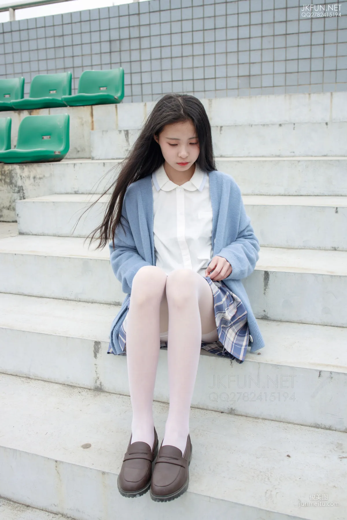 甜米《春游》 [森萝财团] JKFUN-003 萝莉丝袜写真集42