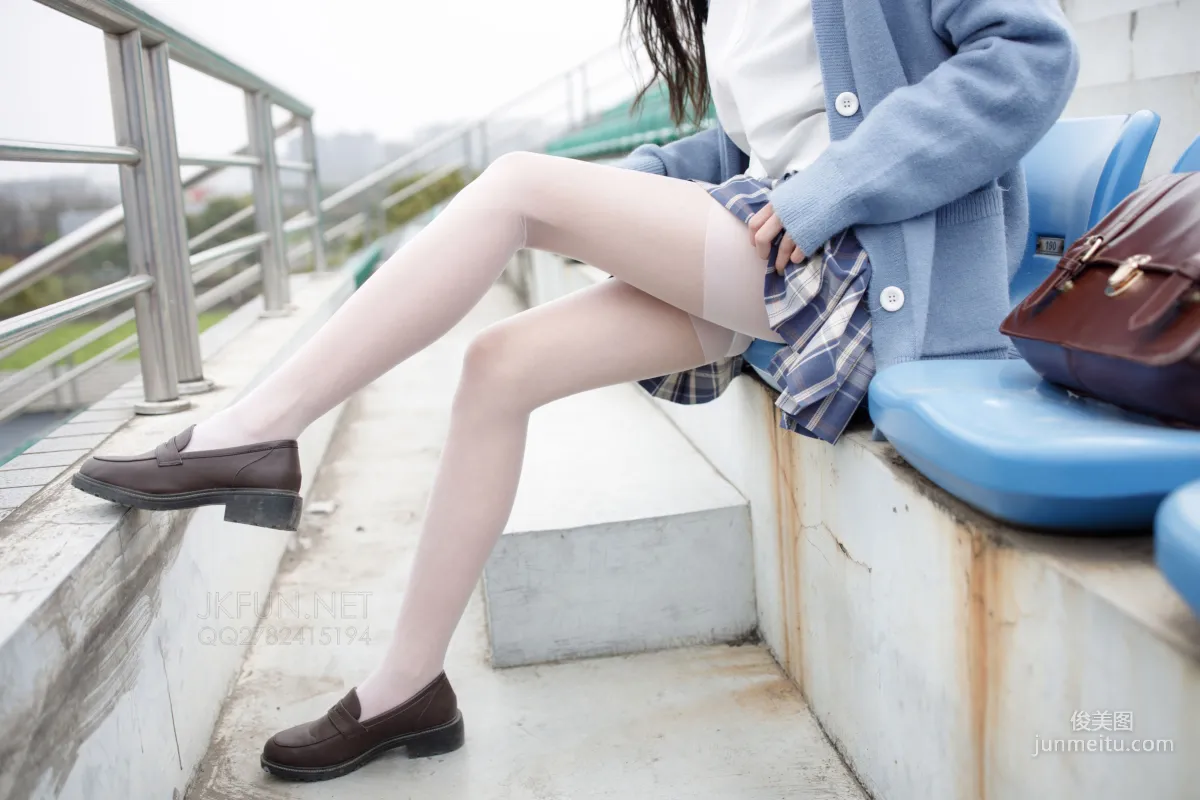 甜米《春游》 [森萝财团] JKFUN-003 萝莉丝袜写真集37