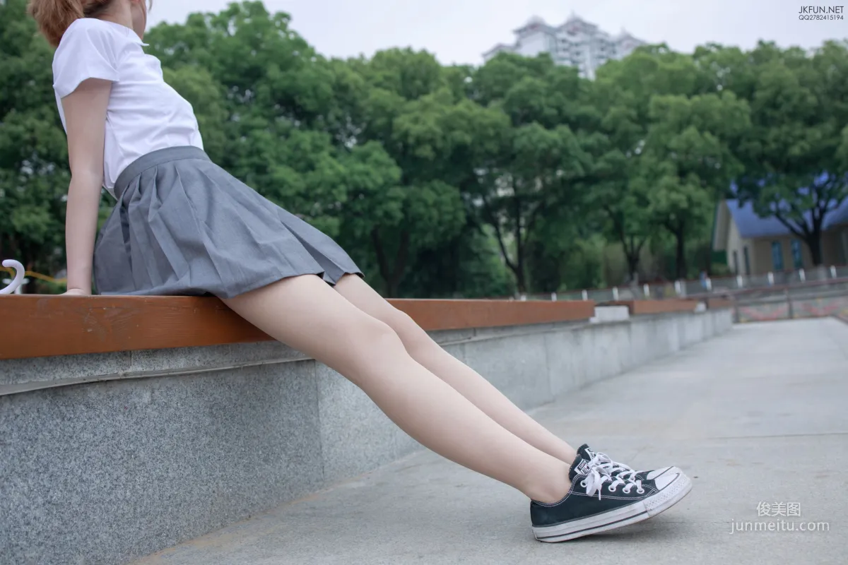 卉子《10D肉丝》 [森萝财团] JKFUN-005 写真集8