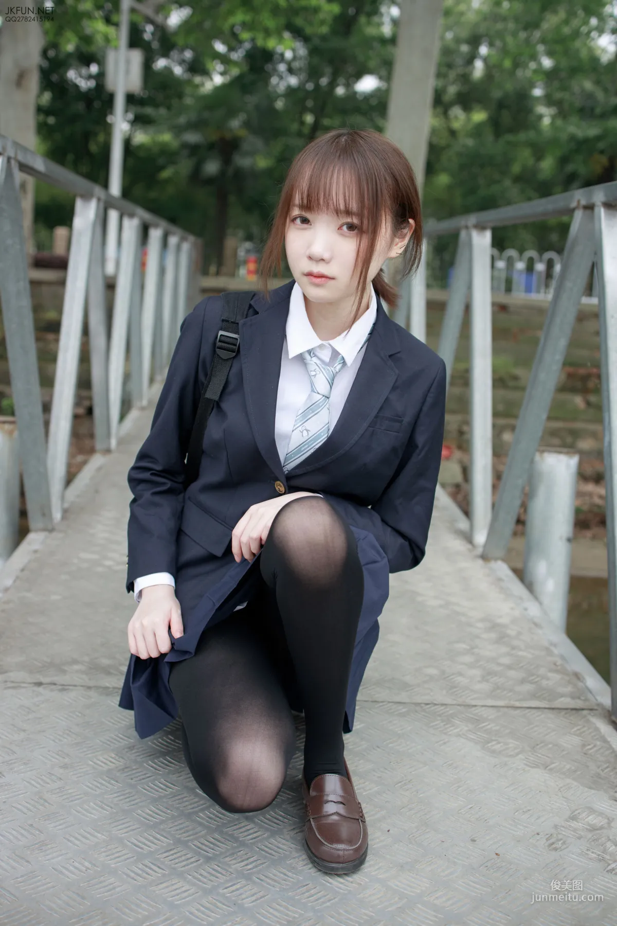Aika《日系黑丝》 [森萝财团] JKFUN-006 写真集36