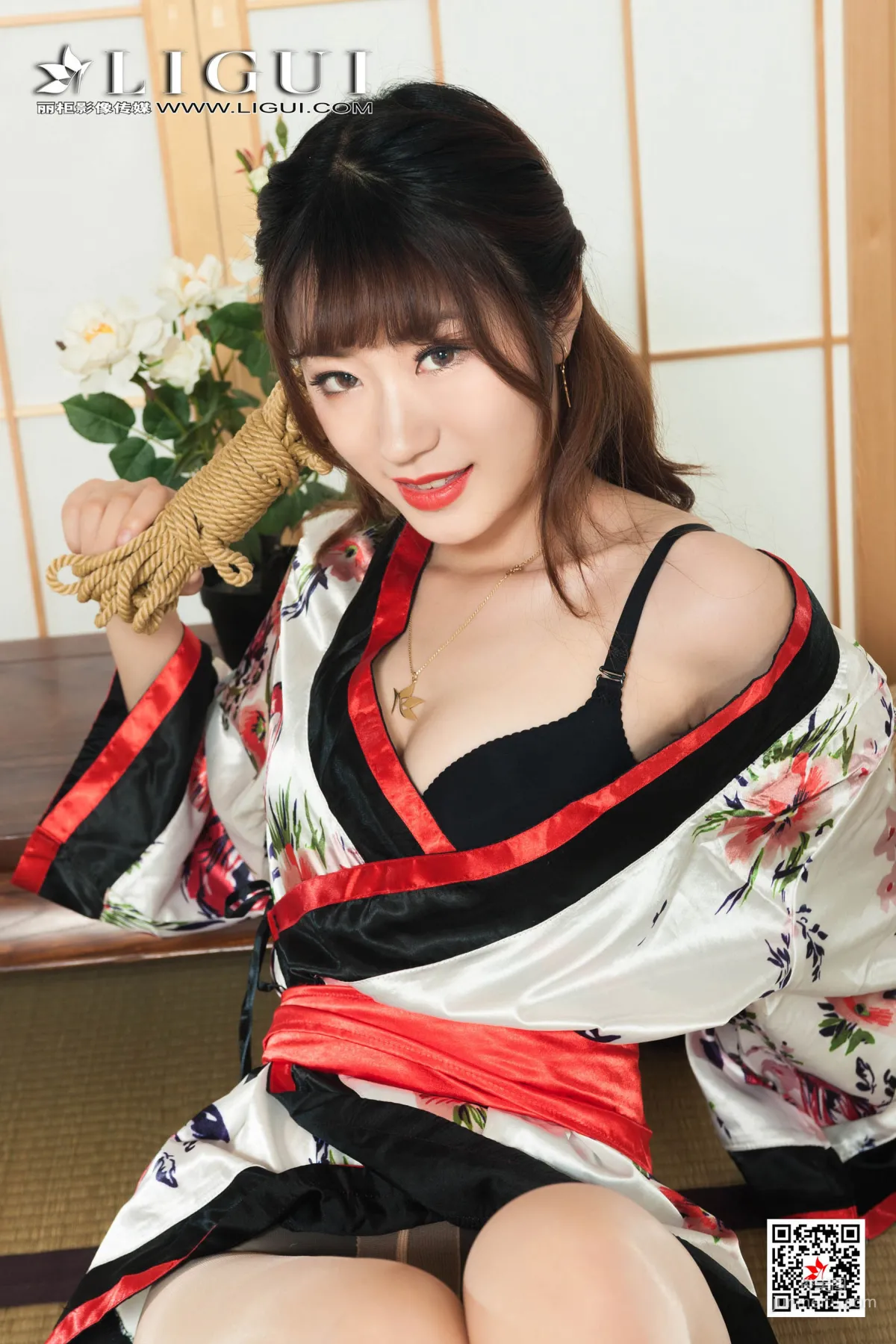 模特安娜《和服繩藝》 [麗櫃美束Ligui] 美腿絲足寫真集 2