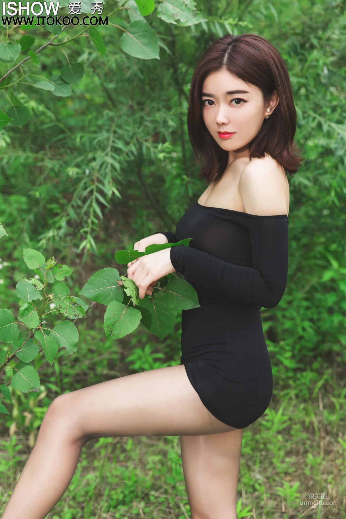 林琳Caroline《戶外極品禦姐》 [愛秀ISHOW] No.192 寫真集 10