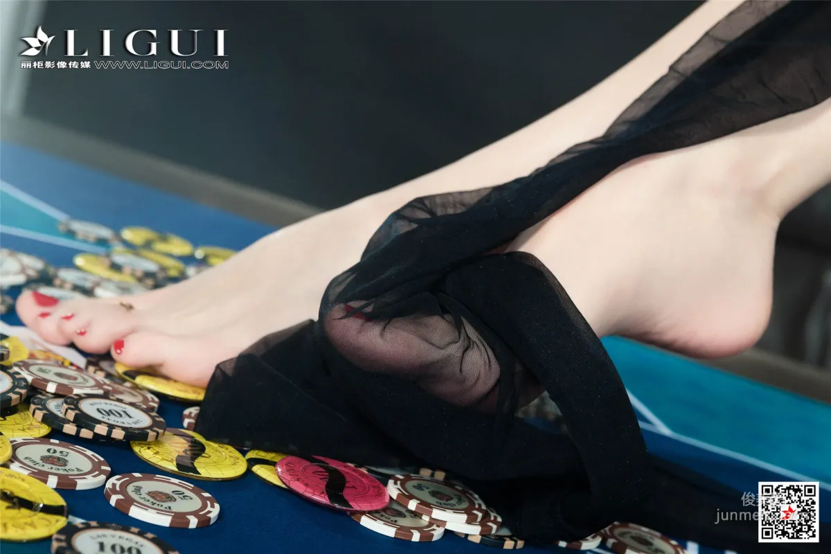 模特兔子《黑絲棋牌官》 [麗櫃Ligui] 美腿絲足寫真集 64