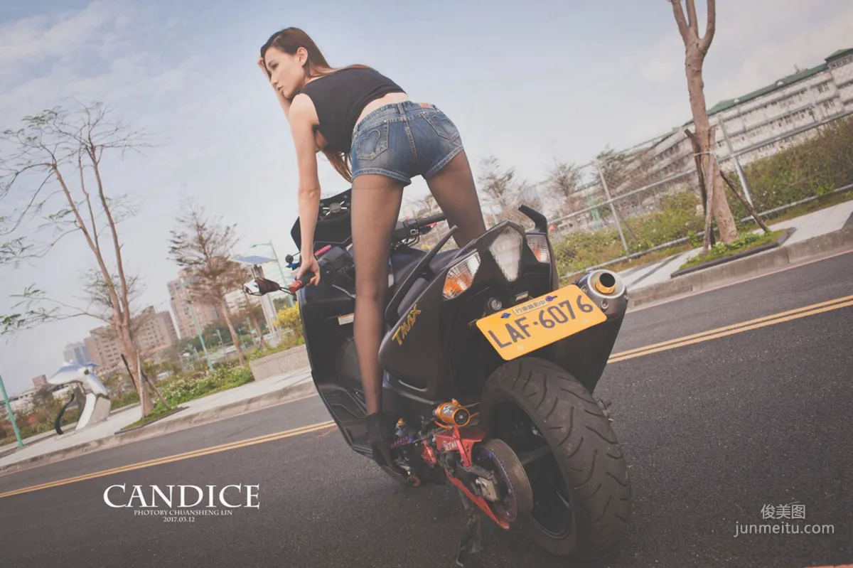 蔡譯心Candice《動感時尚機車女郎》 [台灣女神] 寫真集 8
