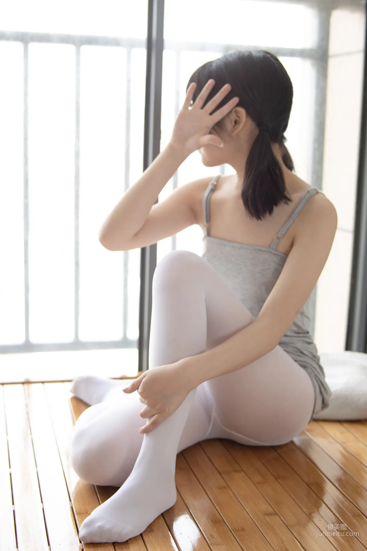 白丝小可爱 [森萝财团] JKFUN-013 萝莉丝袜写真集75