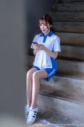 周于希Sandy&Emily顧奈奈醬《劇情私房系列》 [秀人XIUREN] No.1561 寫真集
