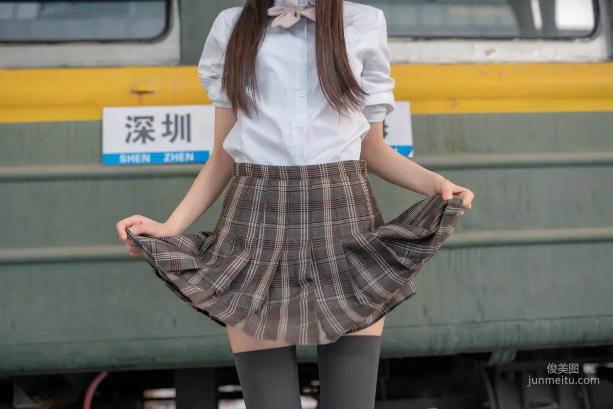 [風之領域] NO.142 JK格子裙美腿絲足 寫真集 37