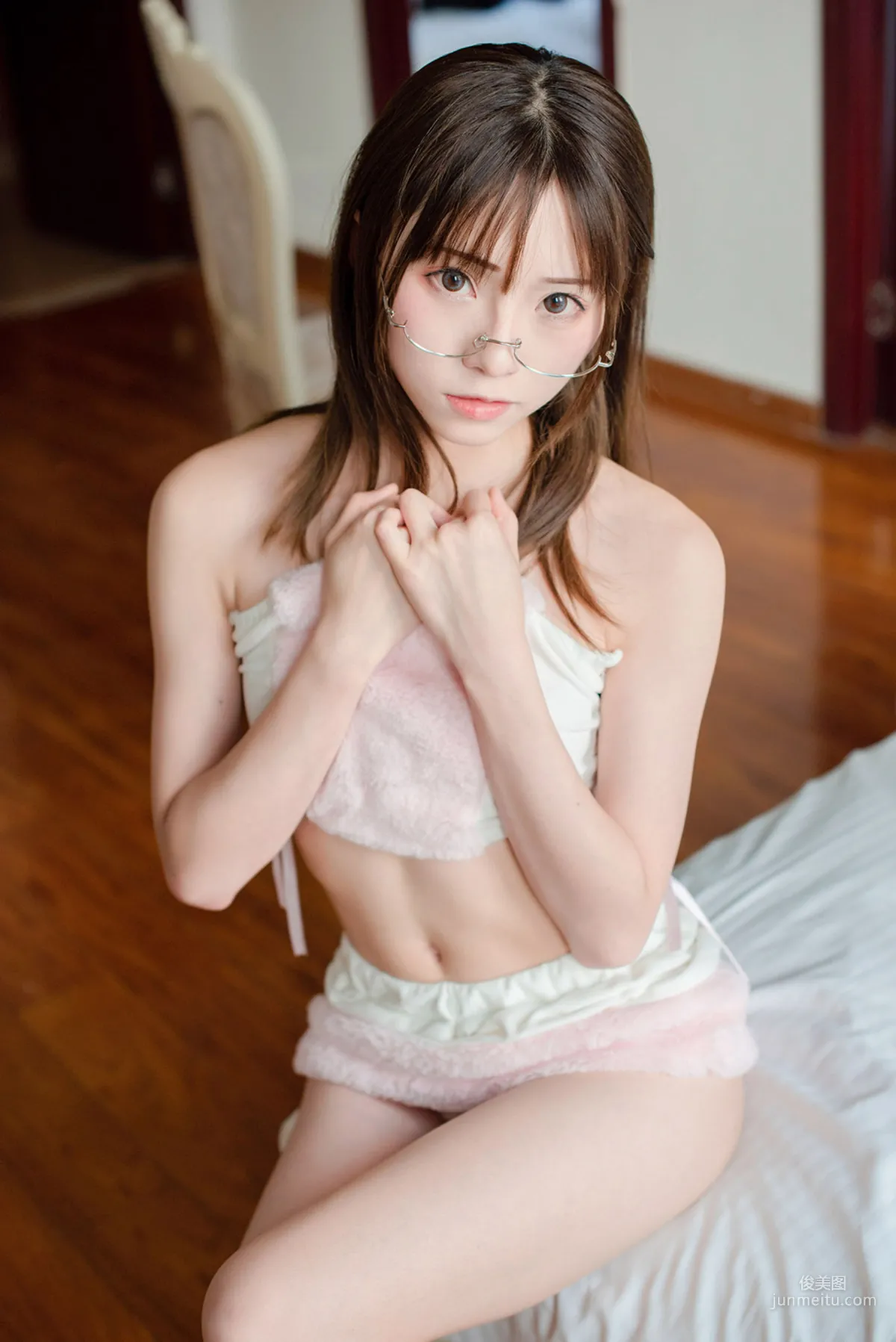 [风之领域] NO.140 眼镜萌妹 写真集5