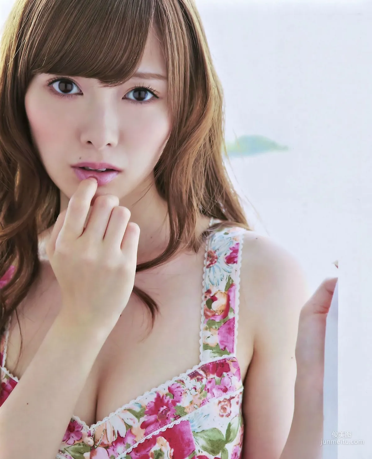 [BUBKA] 白石麻衣 向井地美音 2014.10 寫真雜志 4