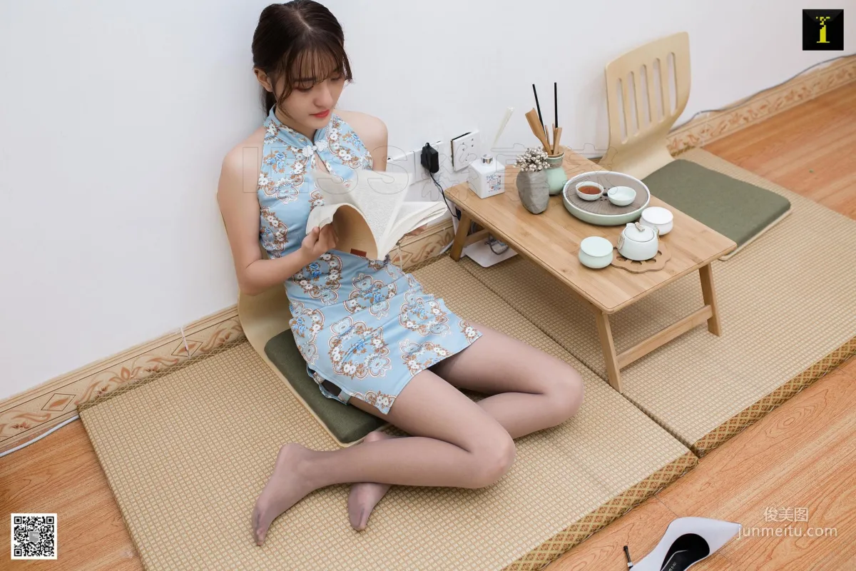 模特婉萍 《婉萍旗袍請茶》 [IESS異思趣向] 美腿絲足寫真集 39