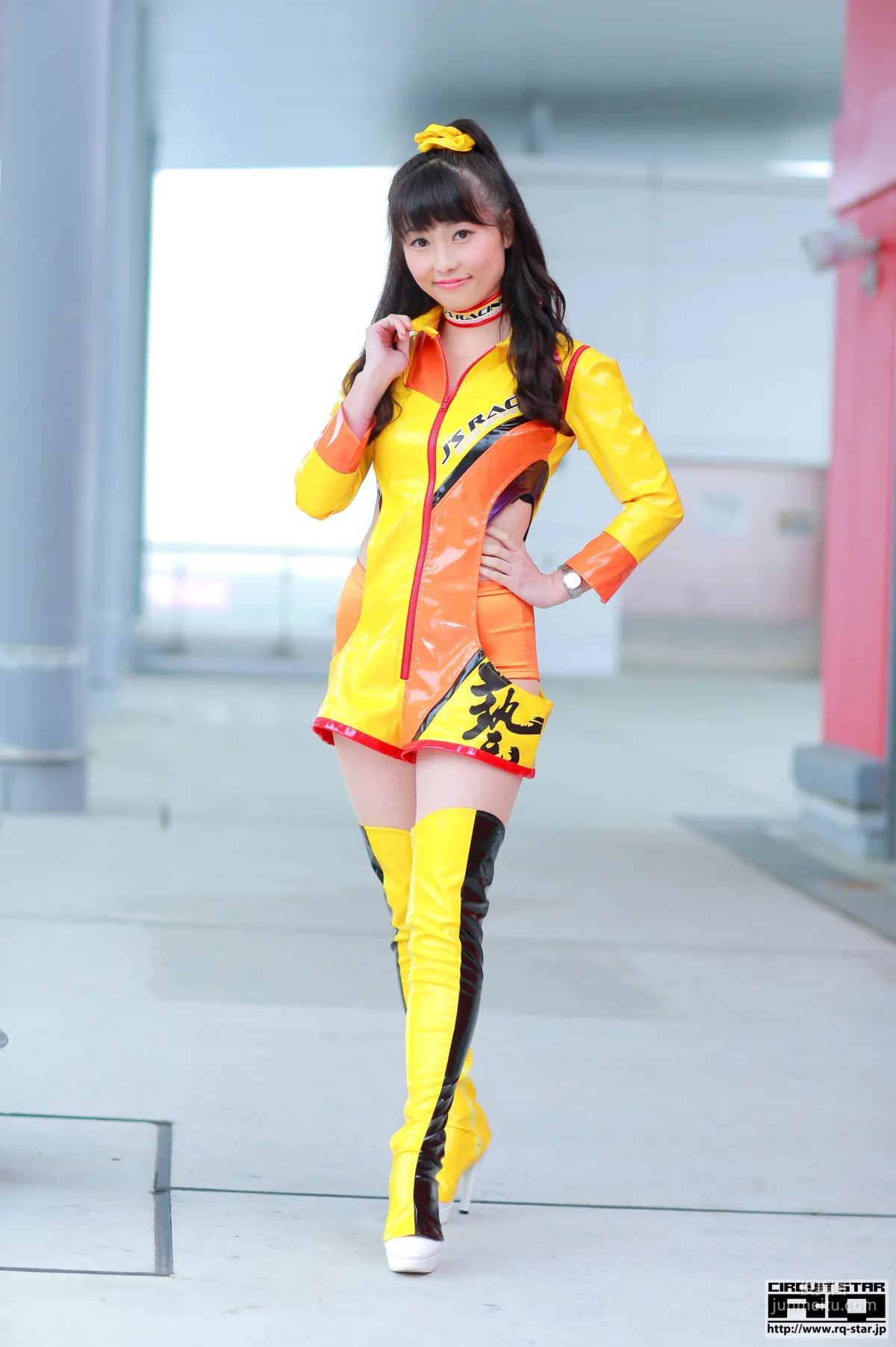 Tomomi Nagao 長尾朋美 《Race Queen》 [RQ-STAR] 寫真集 3