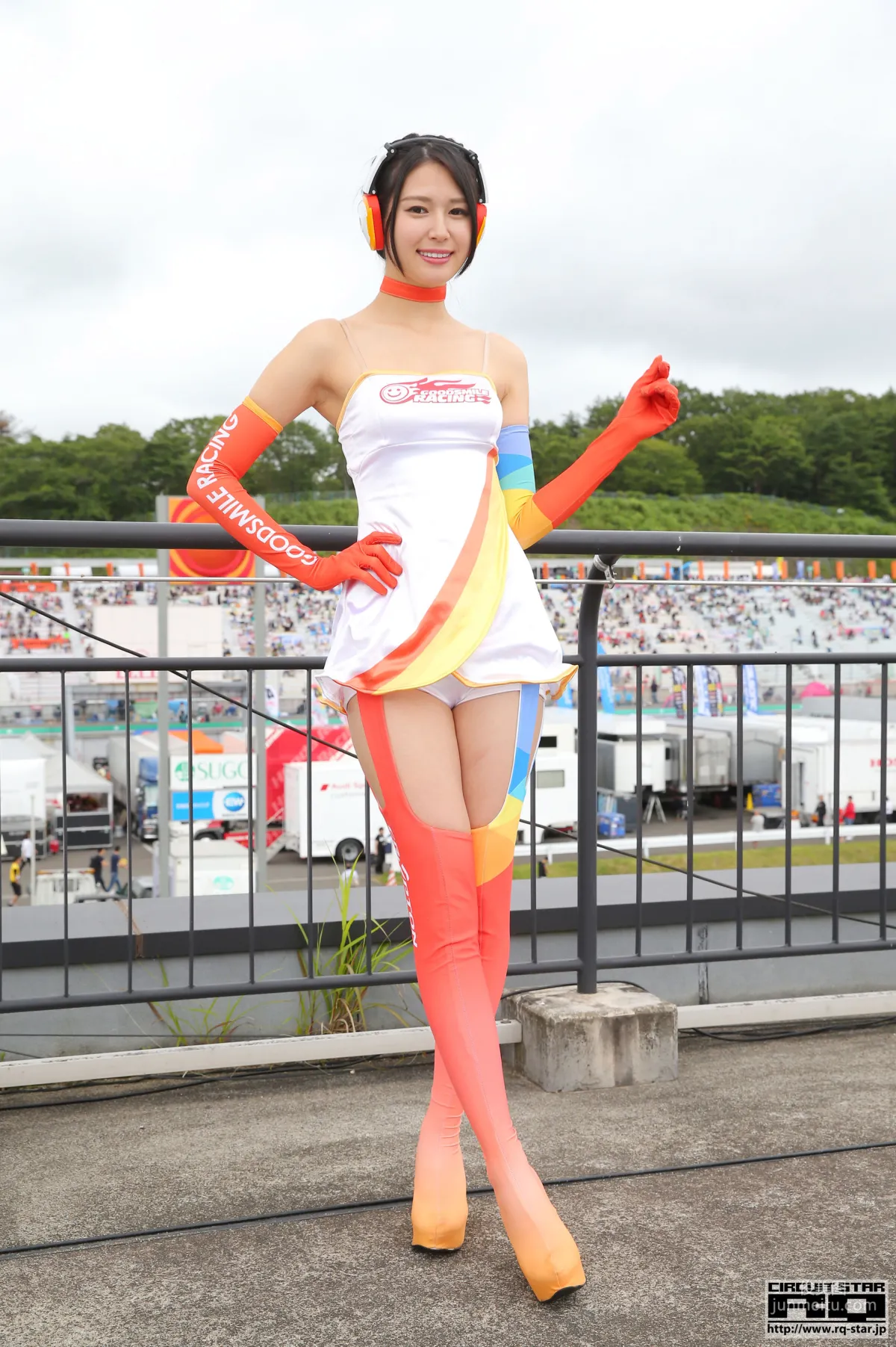 荒井つかさ『RQコスチューム』(フォトのみ) [RQ-STAR] 写真集1