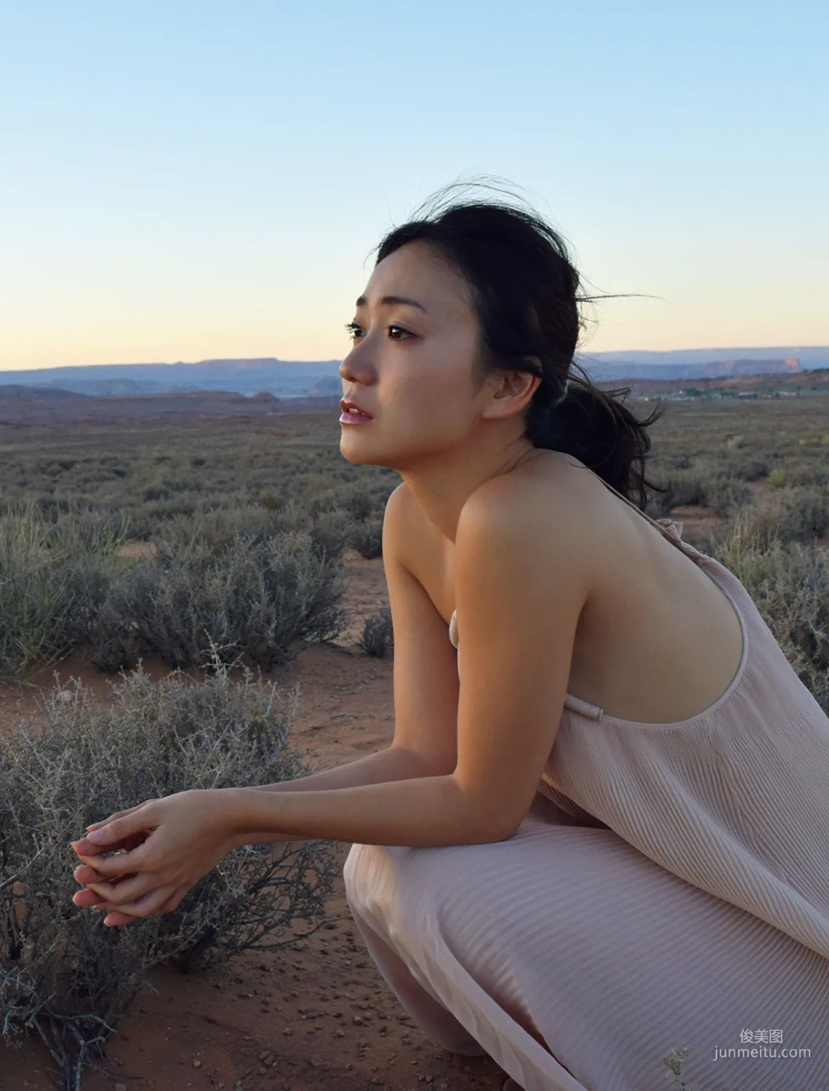 [FRIDAY] 大島優子 《シークレットライフ》写真2