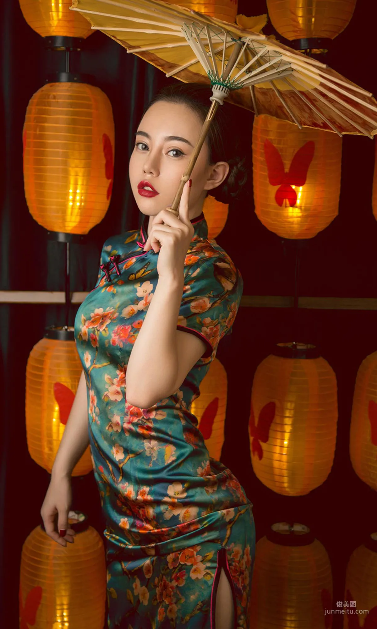 孟十朵&劉邦妮《賞心月慕》 [尤果圈愛尤物] No.1577 寫真集 19