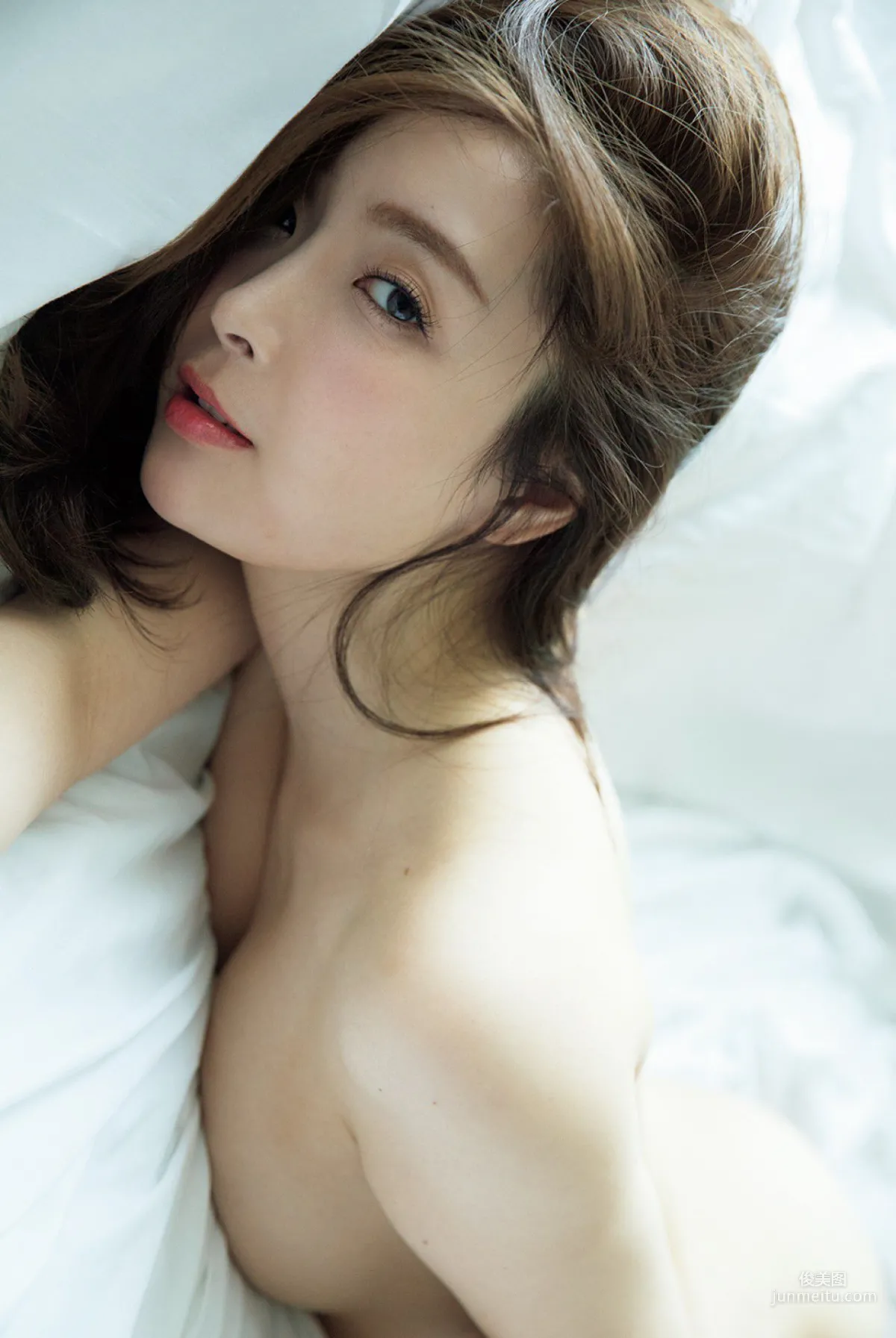 [FRIDAY] 竹内渉 《やらしいヒップ 限界露出を突破した初寫真集》 5