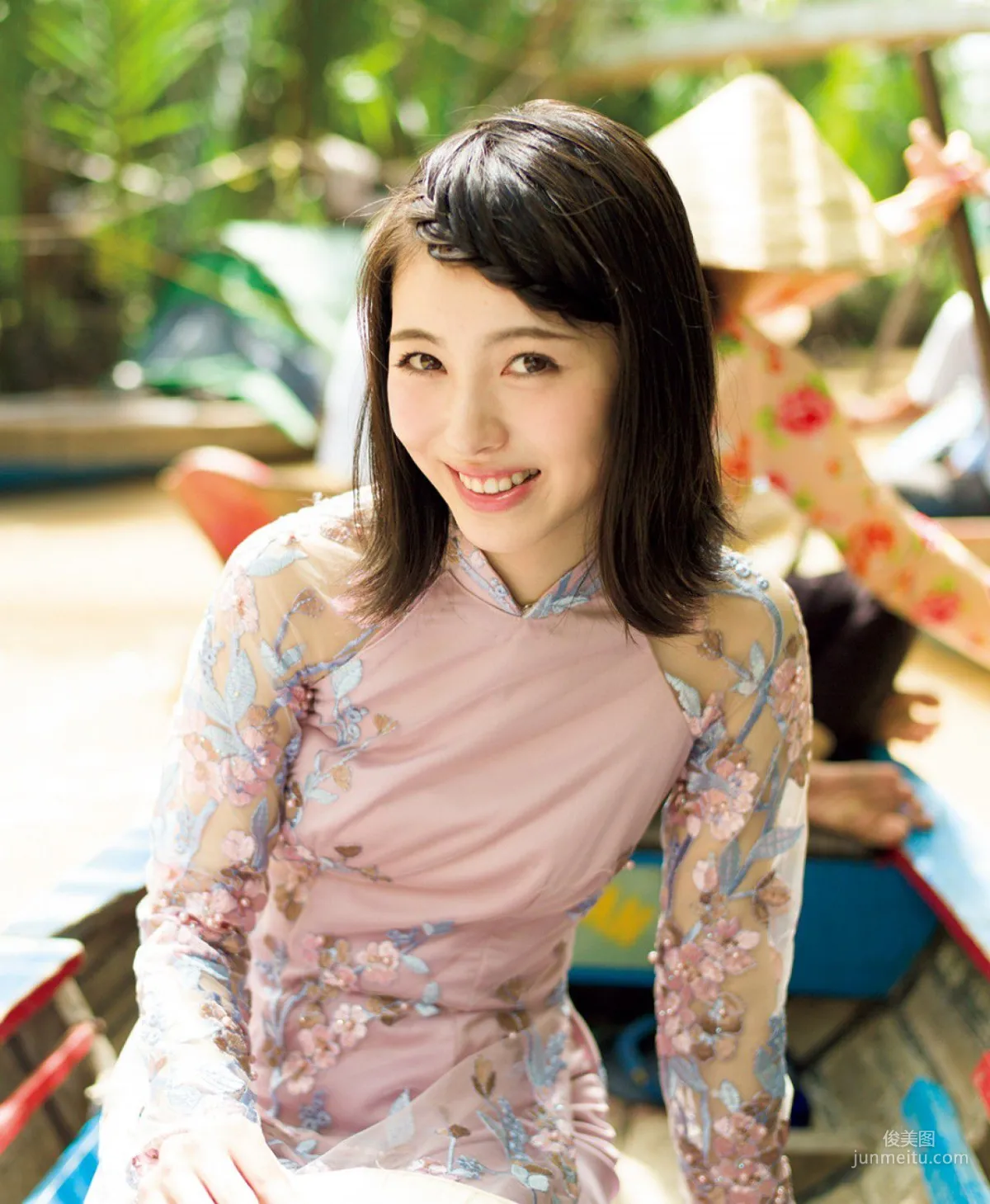 [FRIDAY] 浜辺美波 2018.08.31 3