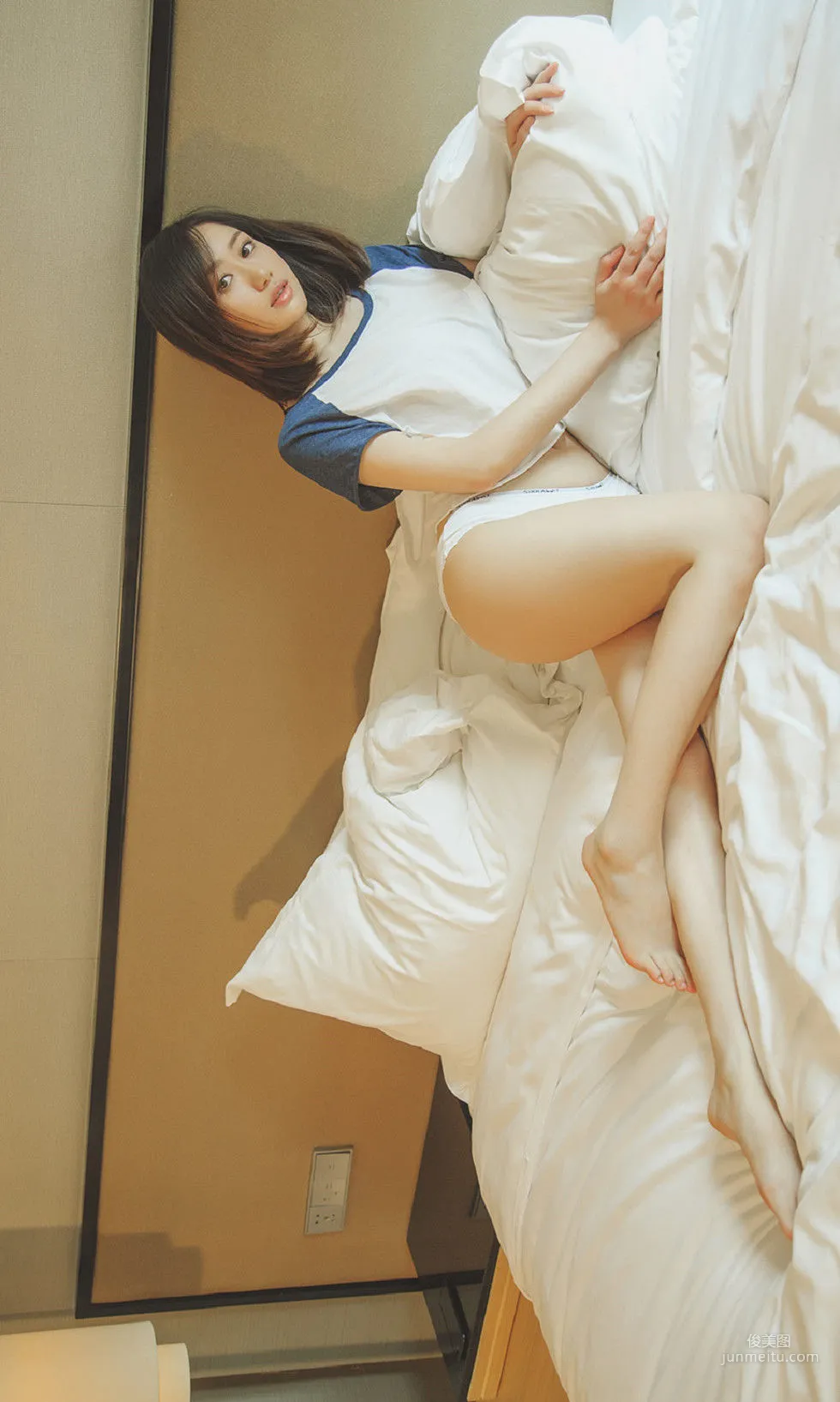 模特米妮《思美》 [尤果圈爱尤物] No.1554 写真集35