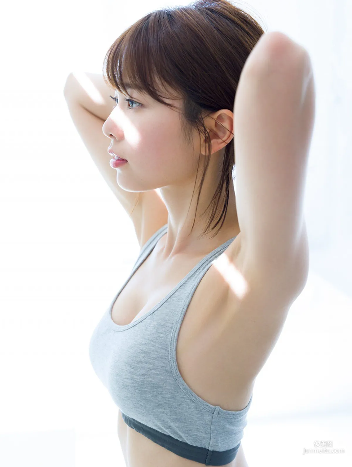 [FRIDAY] 西村歩乃果 《「ラストアイドル」で注目の23歳美女がビキニ映え！》寫真 6